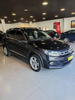 VOLKSWAGEN TIGUAN 2.0 TSI R-LINE 16V TURBO GASOLINA 4P TIPTRONIC VOLKSWAGEN TIGUAN 2.0 TSI R-LINE 16V TURBO GASOLINA 4P TIPTRONIC